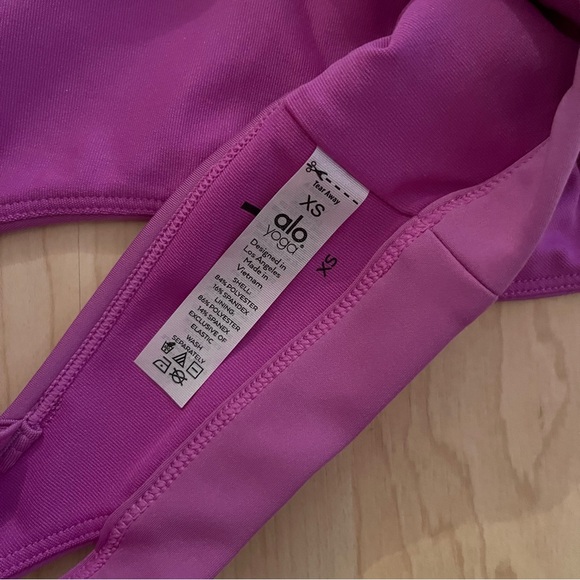 NWOT! Alo Yoga ‘Airlift Intrigue Bra’ - Picture 5 of 5